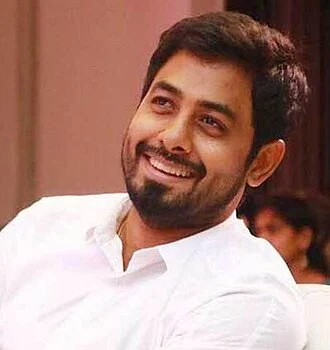 Aari Arujunan height profile photo