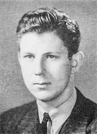 Aaron Beck height profile photo