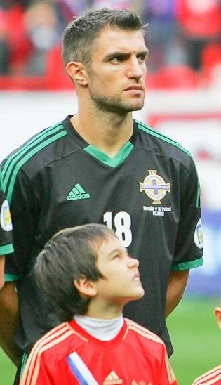 Aaron Hughes height profile photo