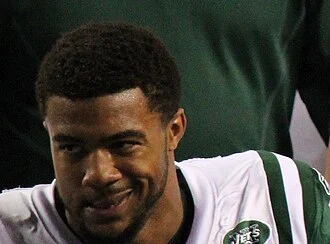Aaron Maybin height profile photo