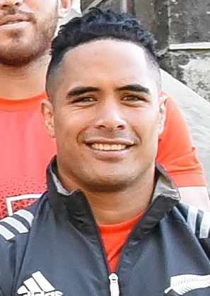 Aaron Smith (rugby union) height profile photo