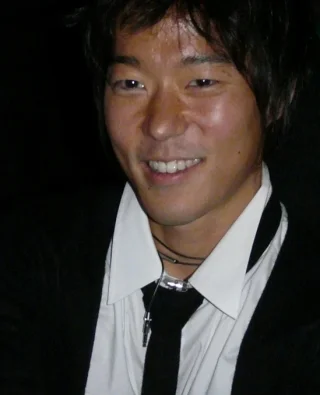 Aaron Yoo height profile photo