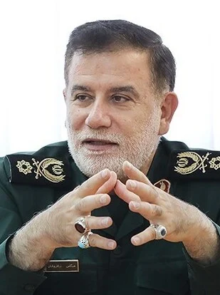 Abbas Nilforoushan height profile photo