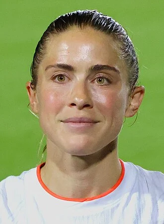 Abby Dahlkemper height profile photo
