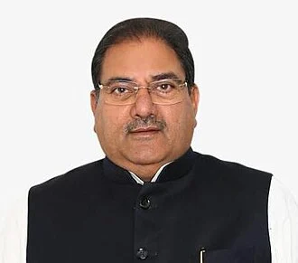 Abhay Singh Chautala height profile photo