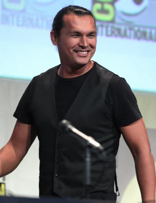 Adam Beach height profile photo
