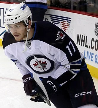 Adam Lowry height profile photo