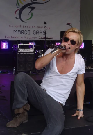 Adam Rickitt height profile photo