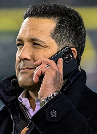 Adam Schefter height profile photo