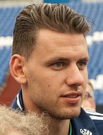 Ádám Szalai height profile photo