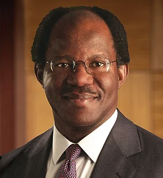 Adebayo Ogunlesi height profile photo