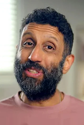Adeel Akhtar height profile photo