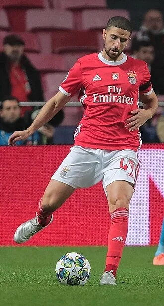 Adel Taarabt height profile photo