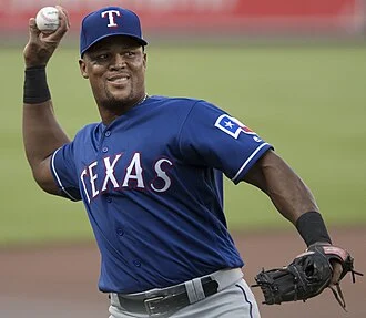 Adrián Beltré height profile photo
