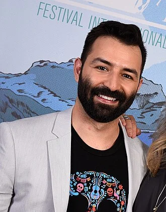 Adrian Molina height profile photo