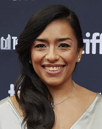 Adriana Paz height profile photo