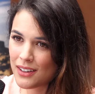 Adriana Ugarte height profile photo