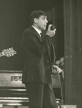 Adriano Celentano height profile photo
