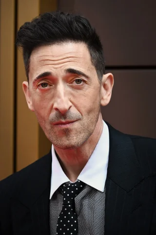 Adrien Brody height profile photo