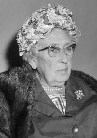 Agatha Christie height profile photo