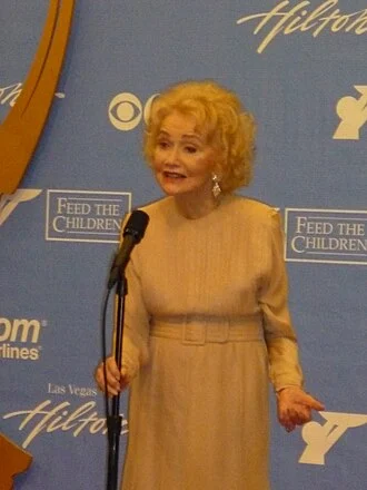 Agnes Nixon height profile photo