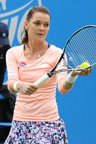 Agnieszka Radwańska height profile photo