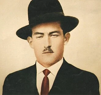 Agustín Lizárraga height profile photo