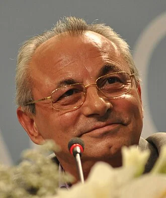 Ahmed Dogan height profile photo