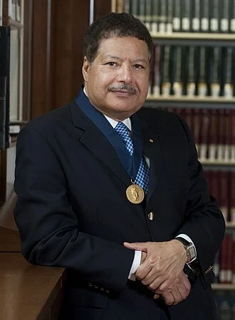 Ahmed Zewail height profile photo