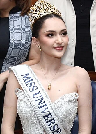 Ahtisa Manalo height profile photo