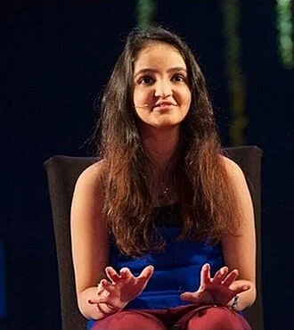 Aisha Chaudhary height profile photo