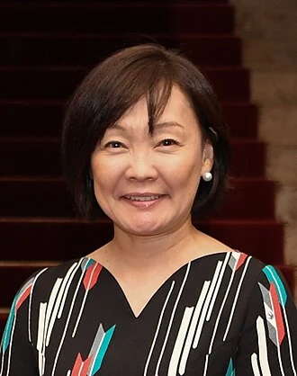 Akie Abe height profile photo