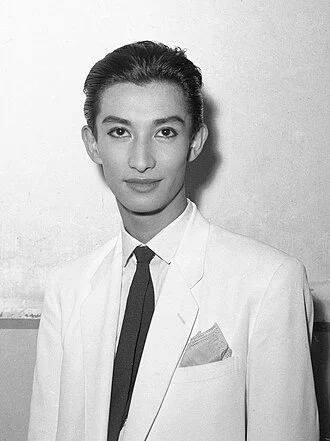 Akihiro Miwa height profile photo