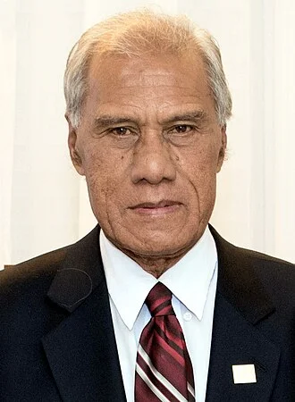 ʻAkilisi Pōhiva height profile photo