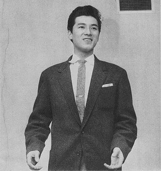 Akira Takarada height profile photo
