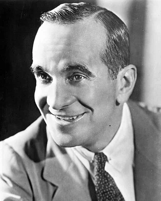 Al Jolson height profile photo