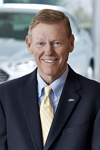 Alan Mulally height profile photo