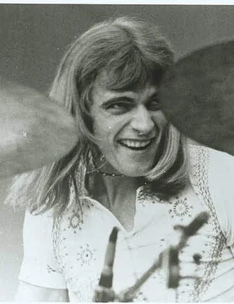 Alan White (Yes drummer) height profile photo