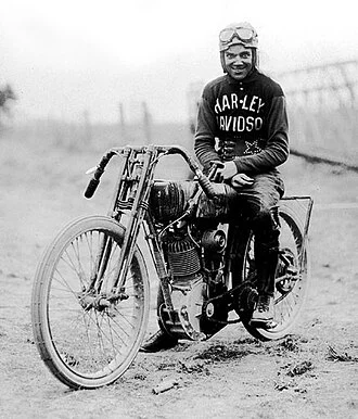 Albert Burns (motorcyclist) height profile photo