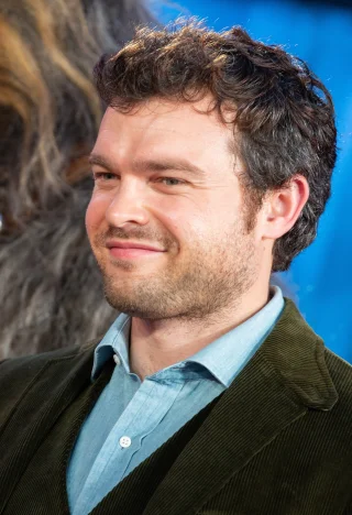 Alden Ehrenreich height profile photo