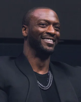 Aldis Hodge height profile photo