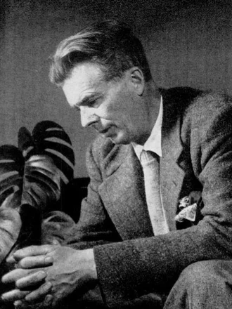Aldous Huxley height profile photo