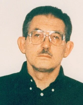 Aldrich Ames height profile photo