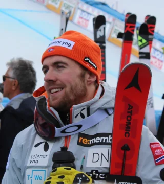 Aleksander Aamodt Kilde height profile photo