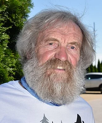 Aleksander Doba height profile photo