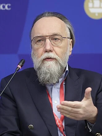 Aleksandr Dugin height profile photo