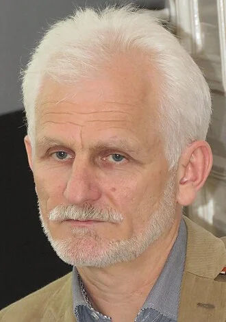 Ales Bialiatski height profile photo