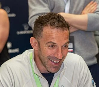 Alessandro Del Piero height profile photo