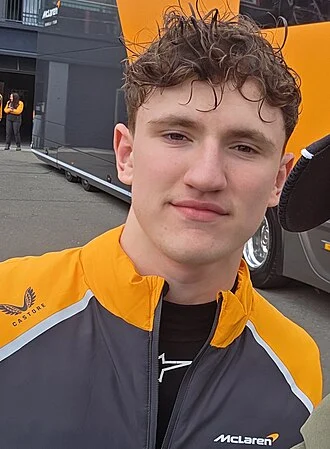 Alex Dunne height profile photo