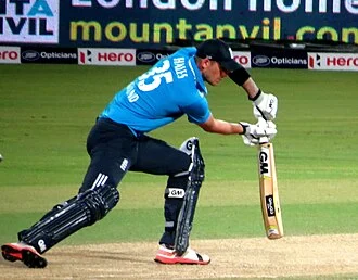 Alex Hales height profile photo